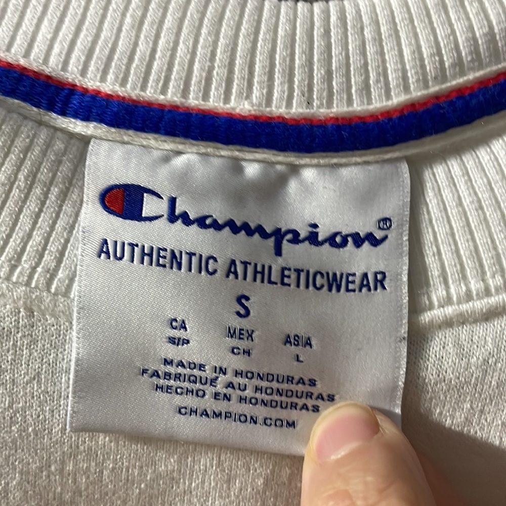 NWOT Champion - Picture 3 of 7